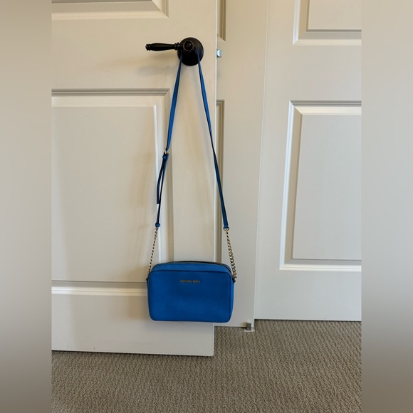 Michael Kors Handbags - Michael Kors Vibrant Blue Crossbody Bag
